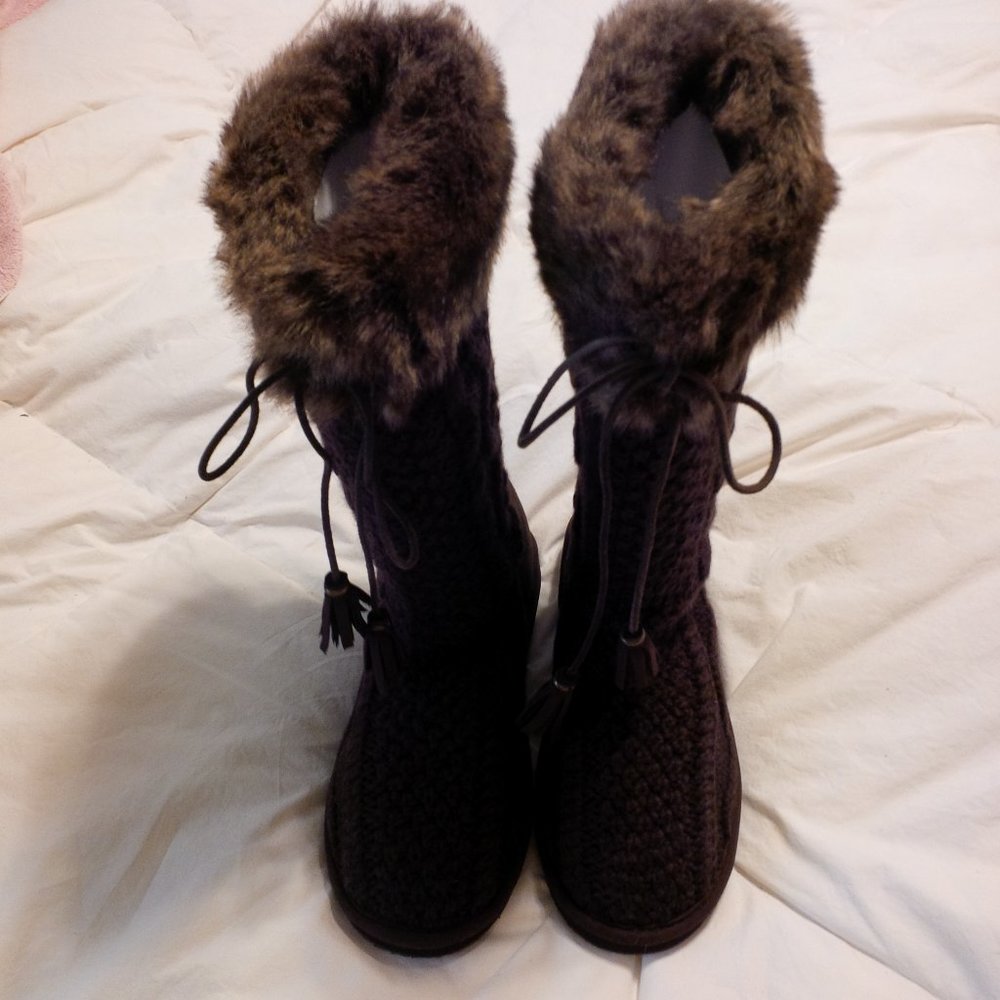 LL Bean Cable Knit Fur Boots ~ New!